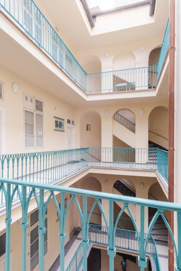 Prague Days - Unique Apartment - Old Town Екстериор снимка