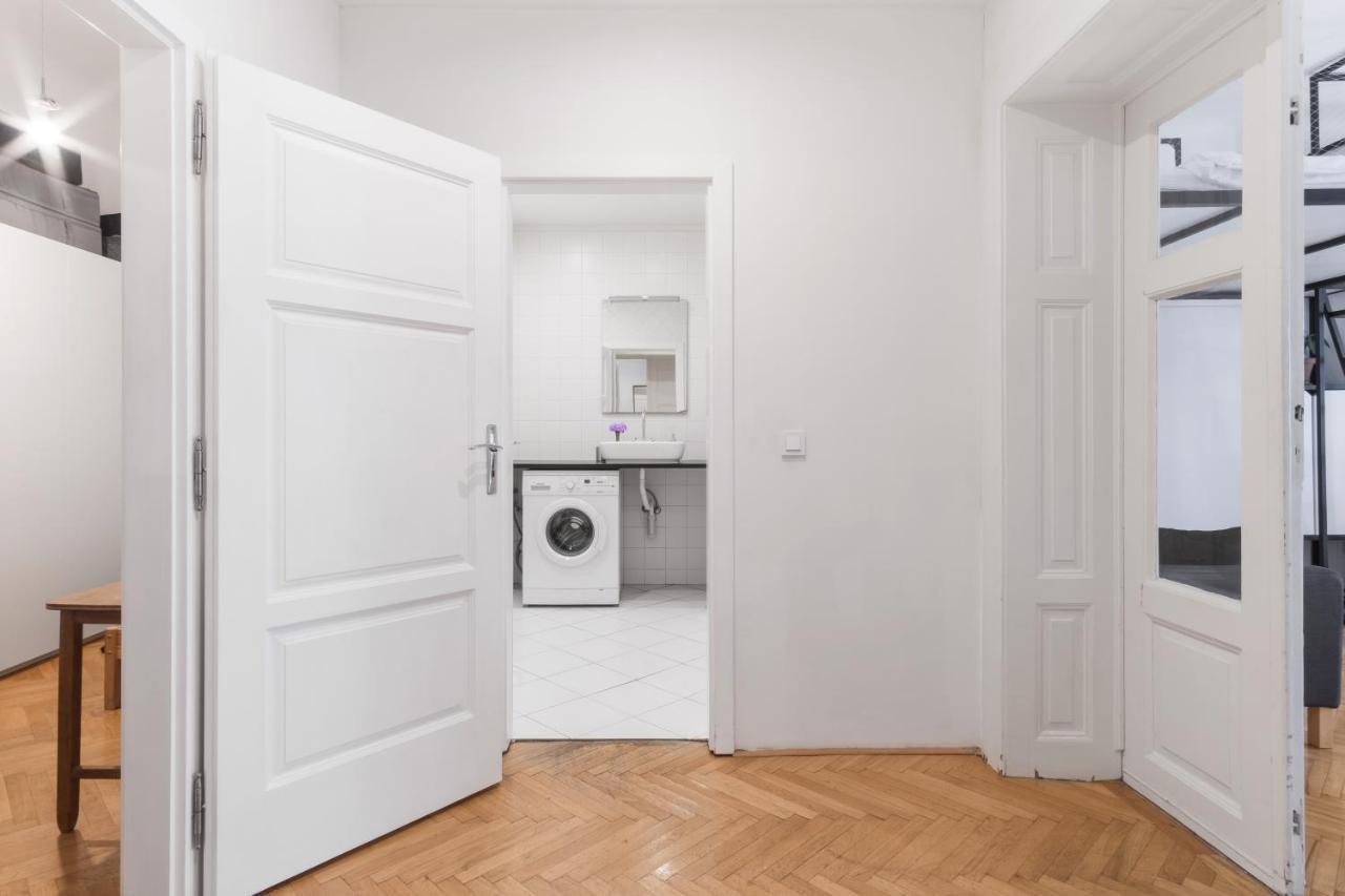 Prague Days - Unique Apartment - Old Town Екстериор снимка