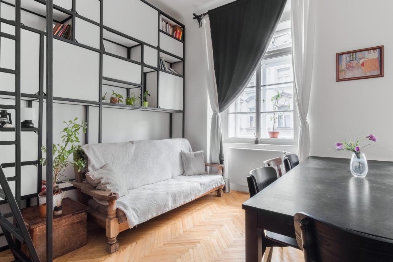 Prague Days - Unique Apartment - Old Town Екстериор снимка